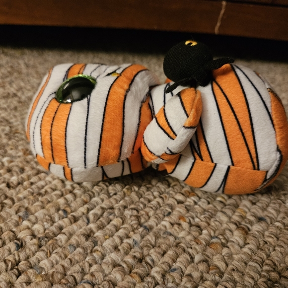 Ty Beanie Boos Halloween Mummy With Spider Mumford - Picture 4 of 7